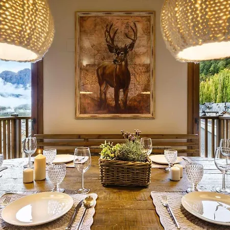 Montelia Atico El Ciervo De *