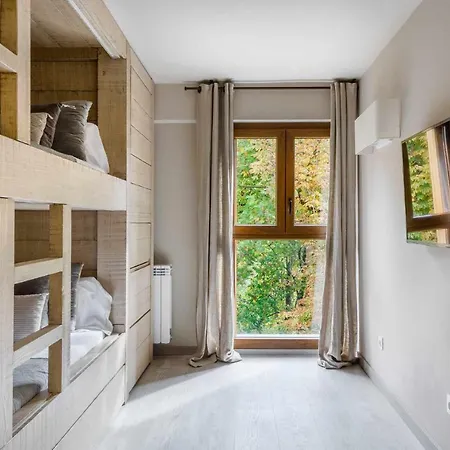 Montelia Atico El Ciervo De *